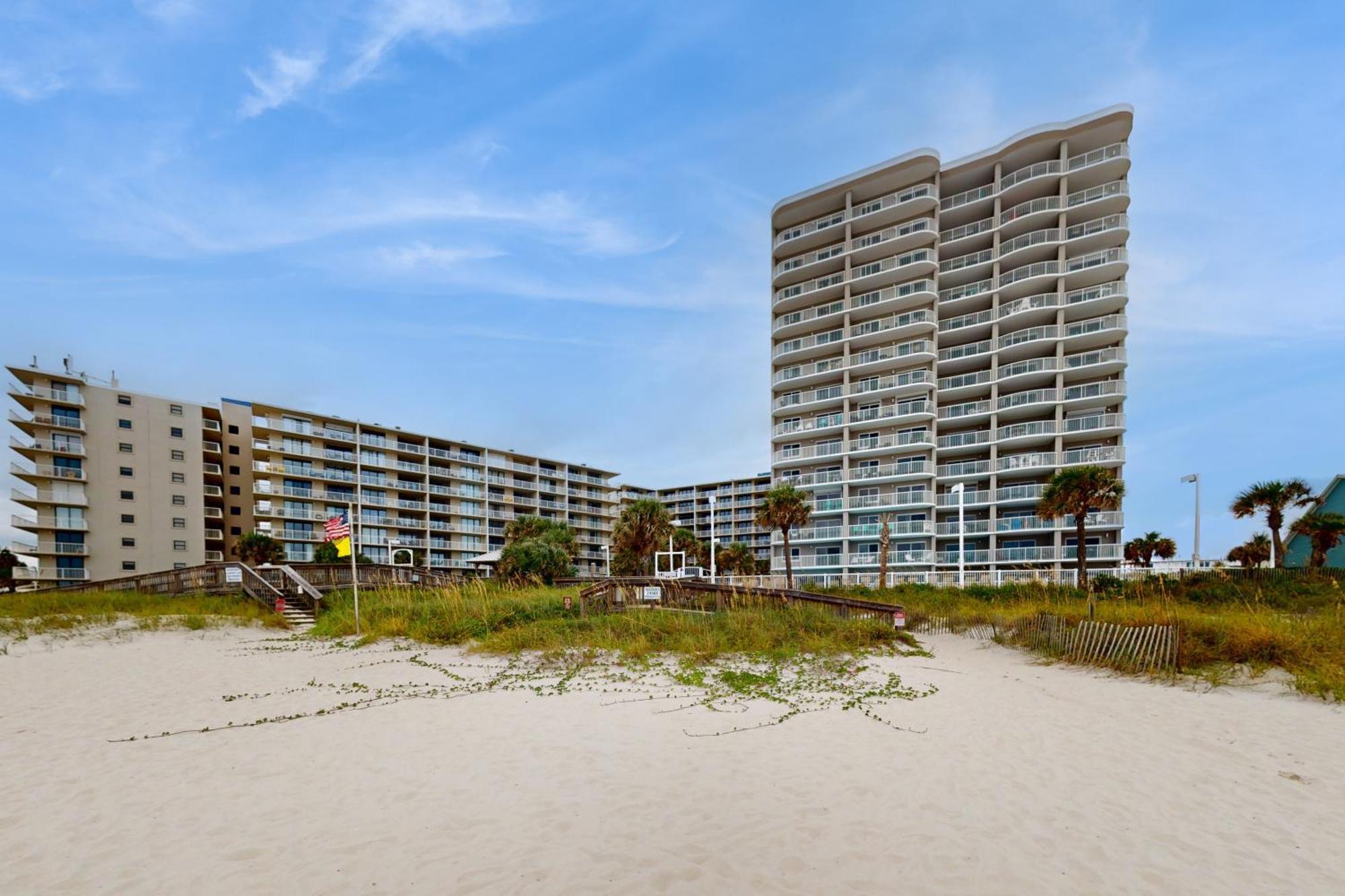 Tradewinds 601 Apartment *